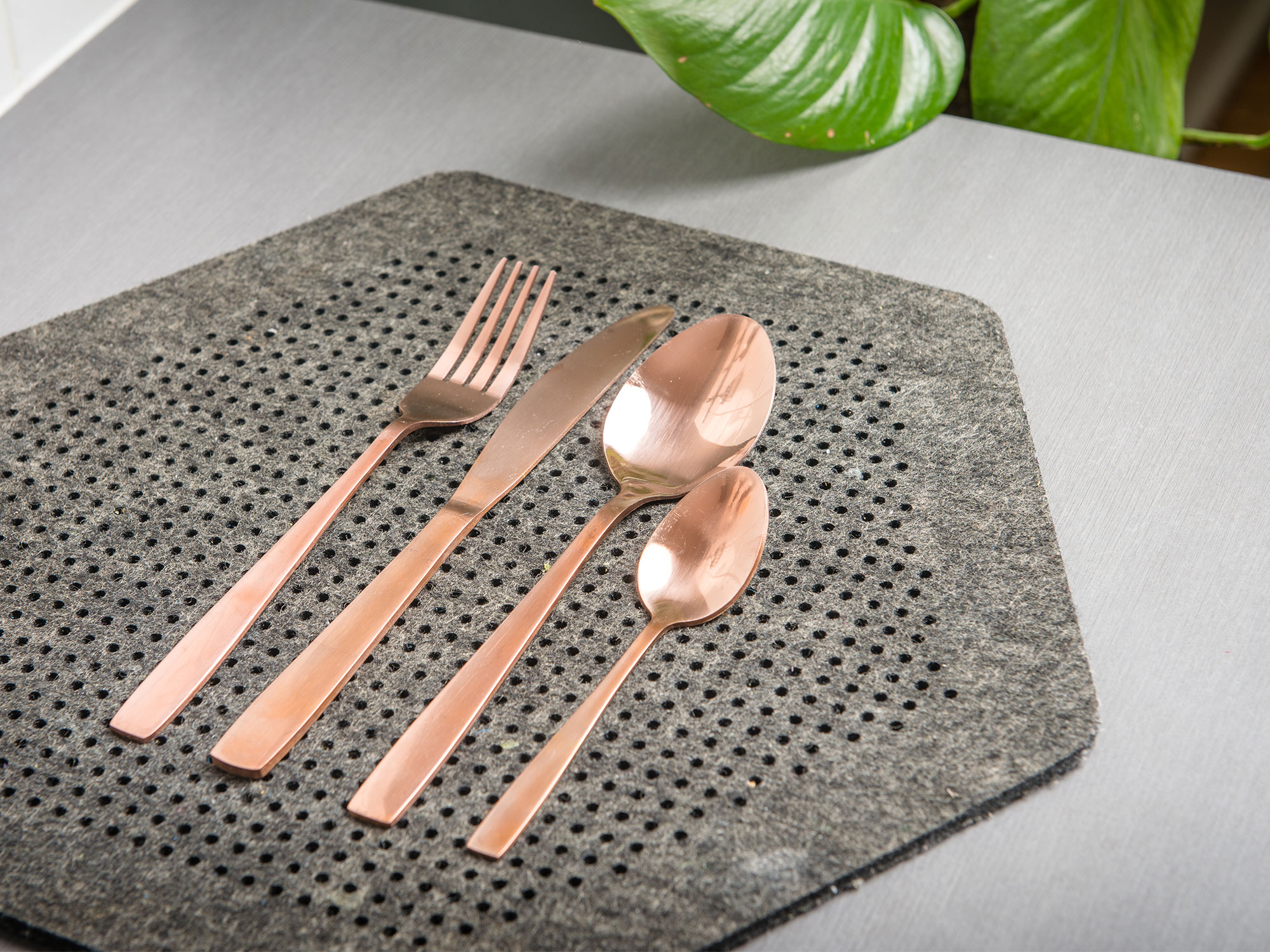 rose_gold_1182040425
